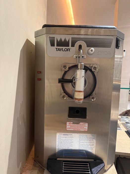 Venda de Máquina - Taylor 430 Máquina gelados/acai
