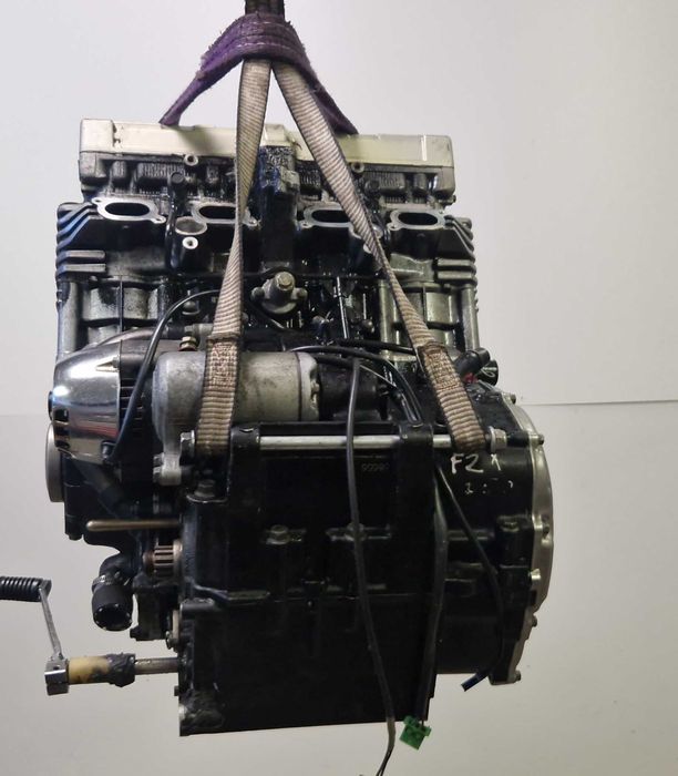 Yamaha FZX 750 silnik