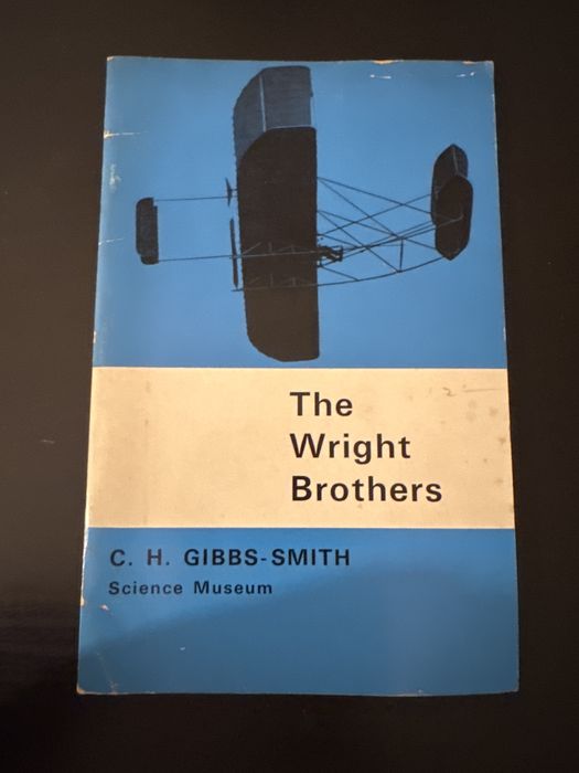 Livro “ The Wright Brothers” de C.H. Gibbs-Smith do ano de 1963
