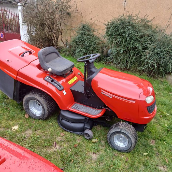 Trator Jonsered 16cv