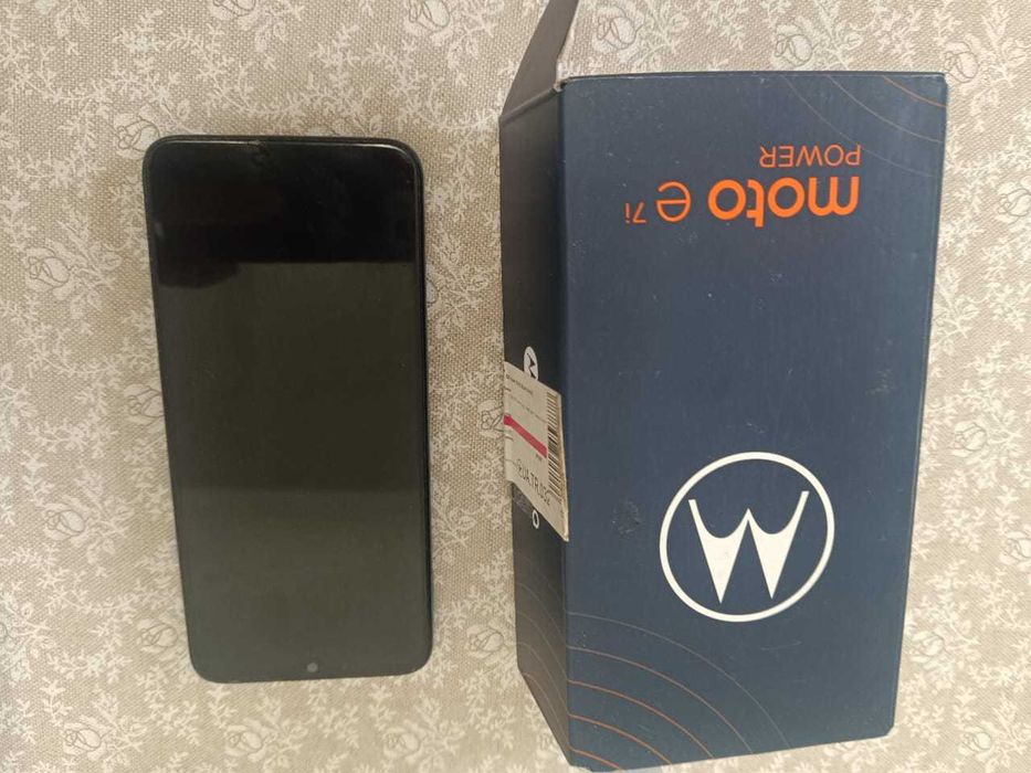 Продам моторола E7i power