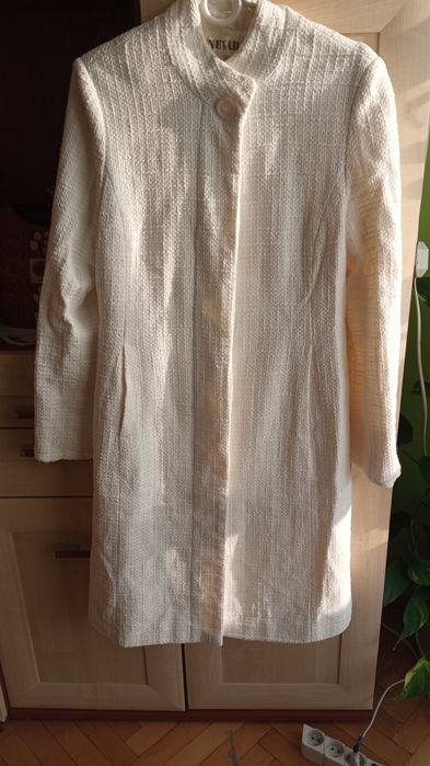 Płaszczyk wiosenny na podszewce