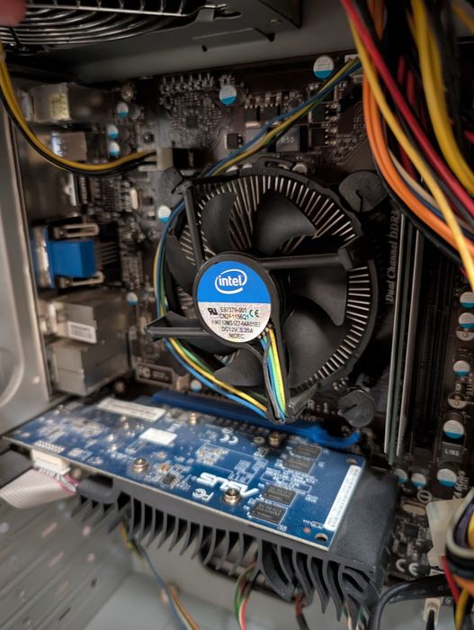 Продам ПК Intel G630 2.1Gz, ОЗУ 4Gb, Asus GT610 1Gb, SSD 128Gb