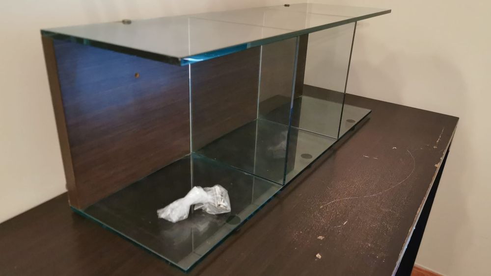 Movel tv com 2 gavetões