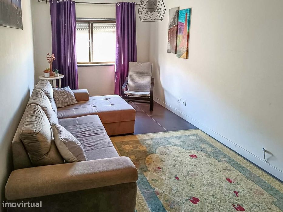 Excelente Oportunidade - Apartamento T2  c/ sótão aproveitado