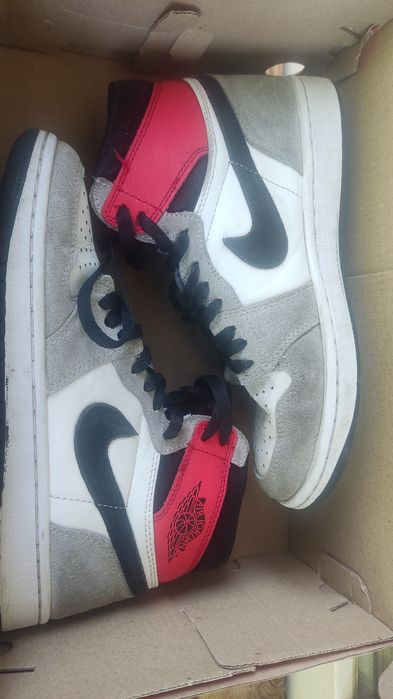 Продам кроссовки Nike Air Jordan