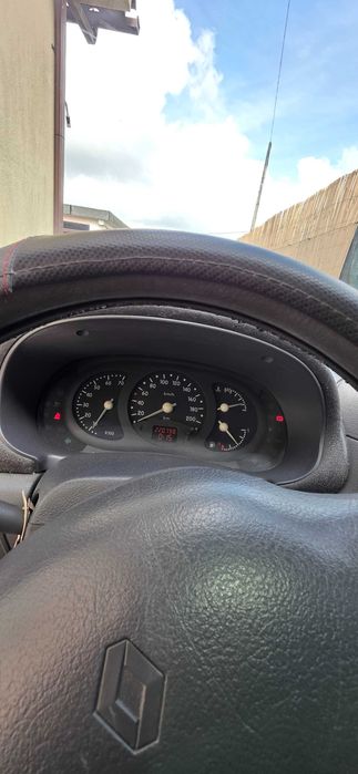 Renault Clio 1998