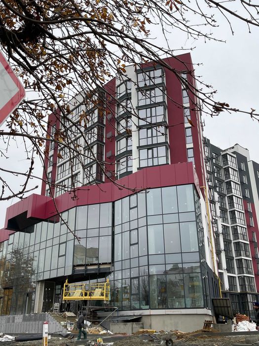 Комерція в ЖК "GRAND Липини". Зданий будинок.