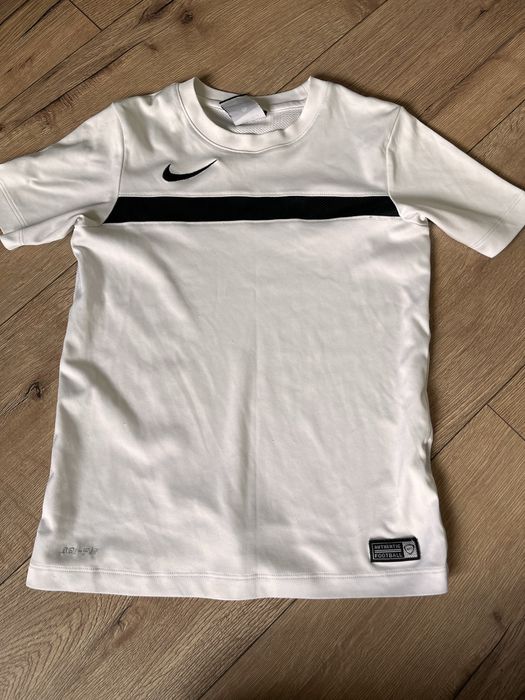 Koszulka funkcyjna Nike 8-10 lat