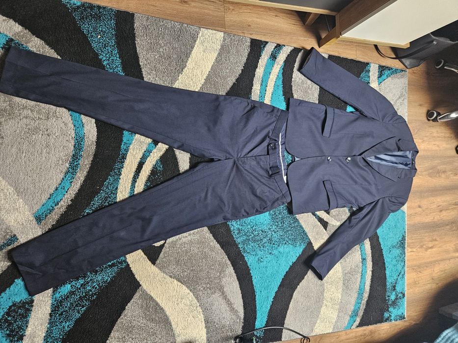 Meski garnitur granatowy Reserved 50