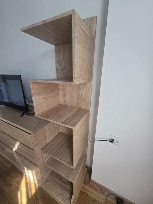 Тумба , зроблена з дуба