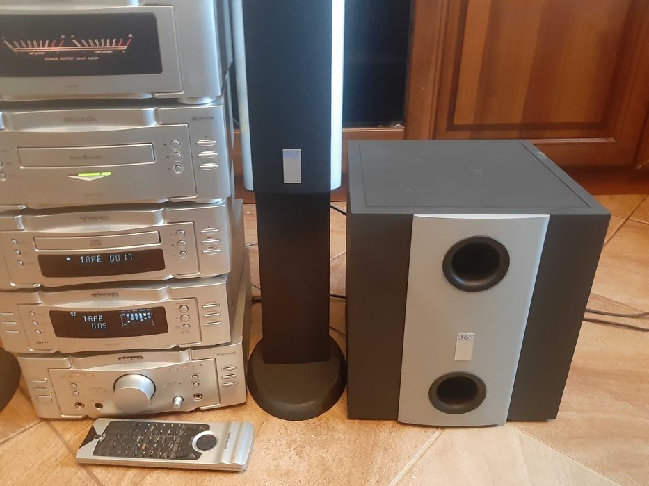 Wieża segmentowa UNIVERSUM