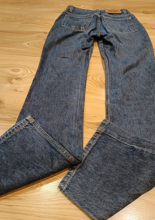 Spodnie dżinsowe Levi's 517, vintage,nogawki rozszerzane,granat,L