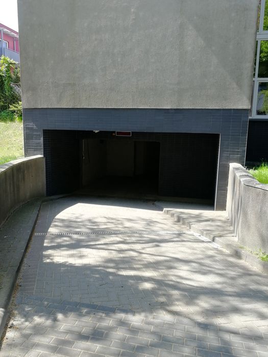 Garaż do wynajęcia wielkopolska kołobrzeg - Widok 2