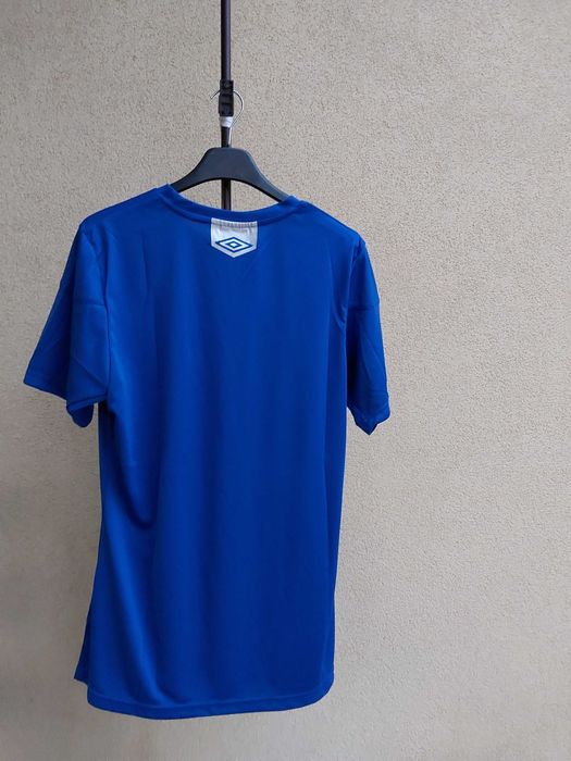 koszulka nowa  z metką firmy Umbro - rozm . M