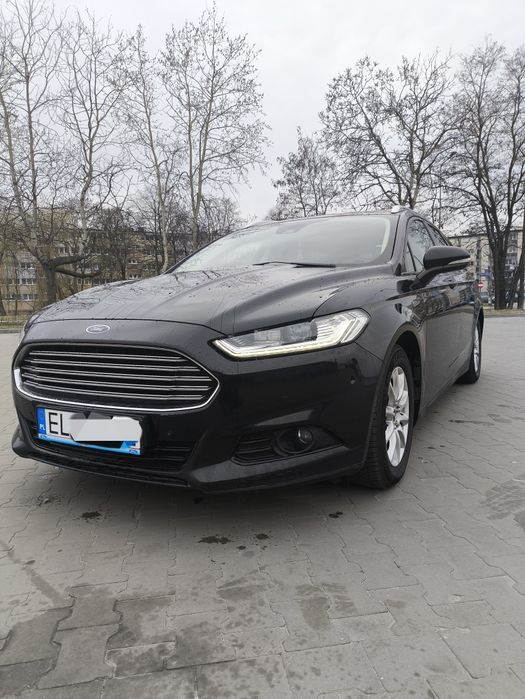 Transfer na lotniska i usługi transportowe.