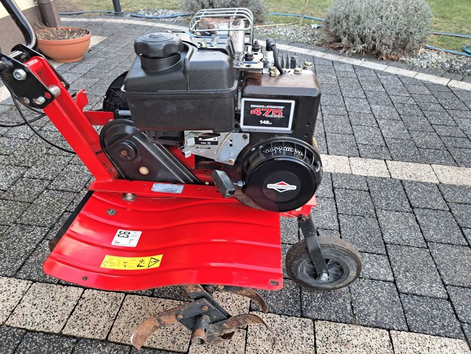 Glebogryzarka BRIGGS STRATTON 5 HP
