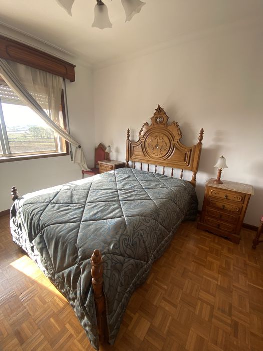 Moveis de quarto (descrição)