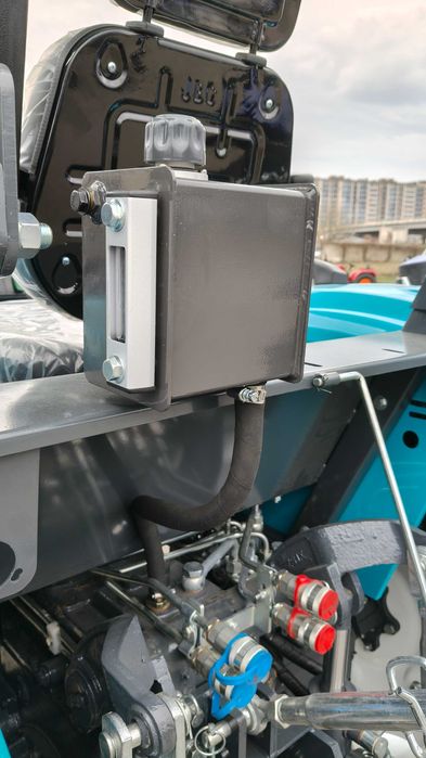 Трактор BULAT TE504R з дашком