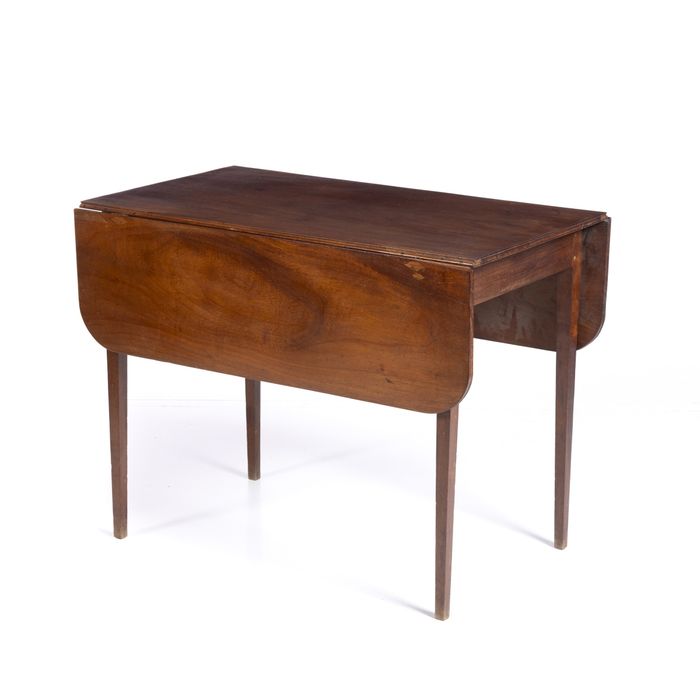 Mesa de abas D. Maria em pau-óleo - Século XIX