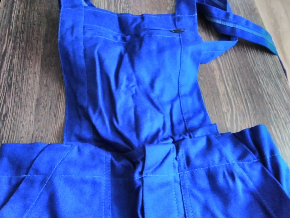 Ubranie robocze -  komplet -  bluza i ogrodniczki