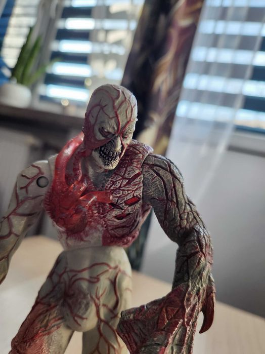 Figurka Resident Evil Tyrant 10th Anniversary NECA Action Figure