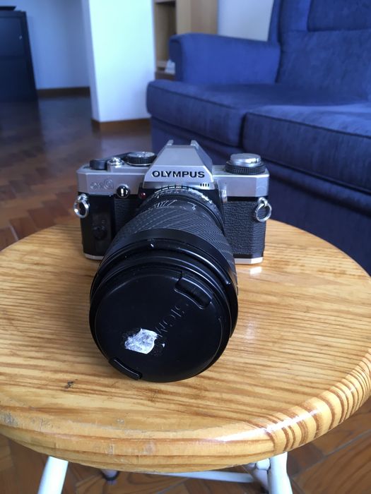Máquina fotográfica Olympus OMG