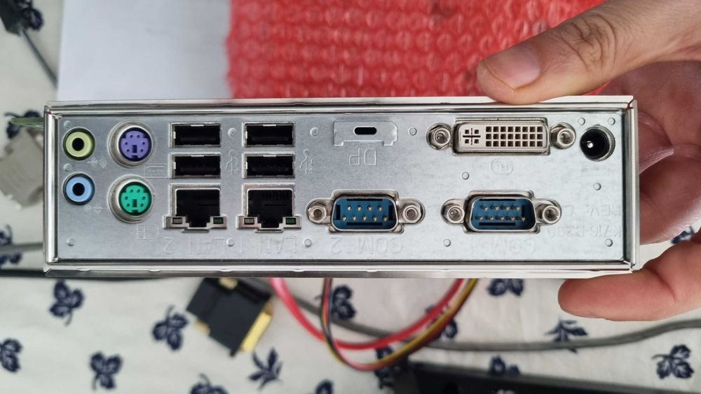 Motherboard ITX Fujitsu D3003-S32 (AMD G-T56N) + SSD Plextor 64GB + 3GB RAM | Ideal SERVIDOR/pfSense/OPNsense | Ultra Baixo Consumo (12w idle)