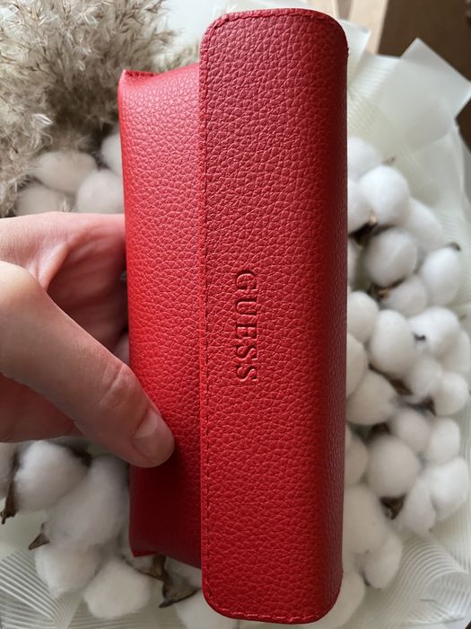 Очки солнцезащитные guess