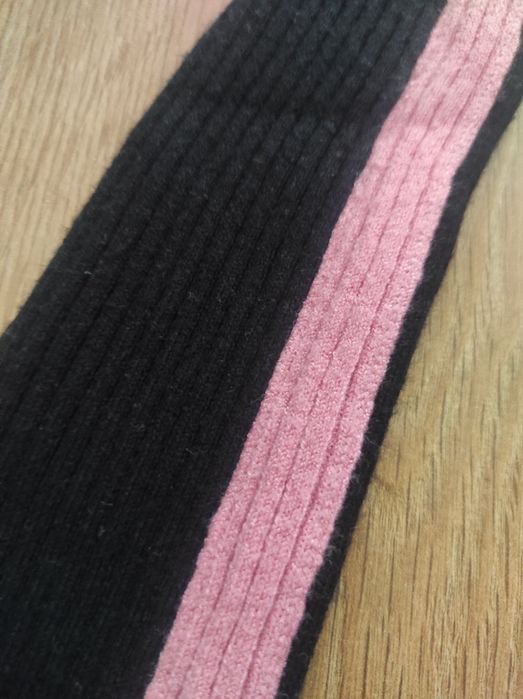 Prążkowany czarny komplet Reserved 140