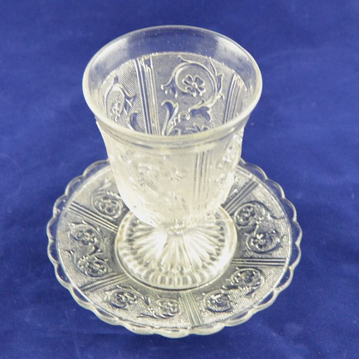 Copo e prato em Vidro da Marinha Grande – Séc. XIX / XX