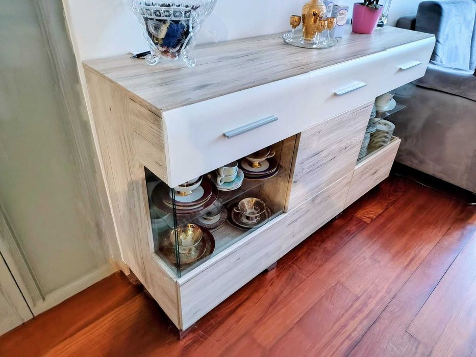 Conjunto Completo Sala de Estar/Jantar Moderna + Aparador | Bom Estado