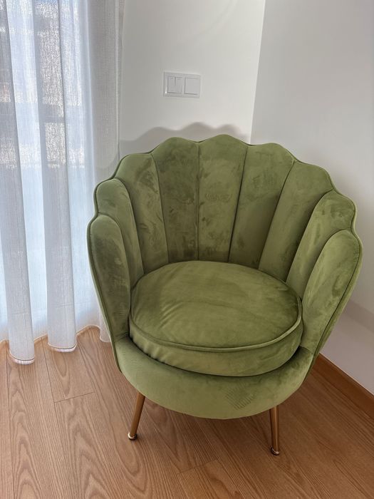 Cadeirão novo veludo