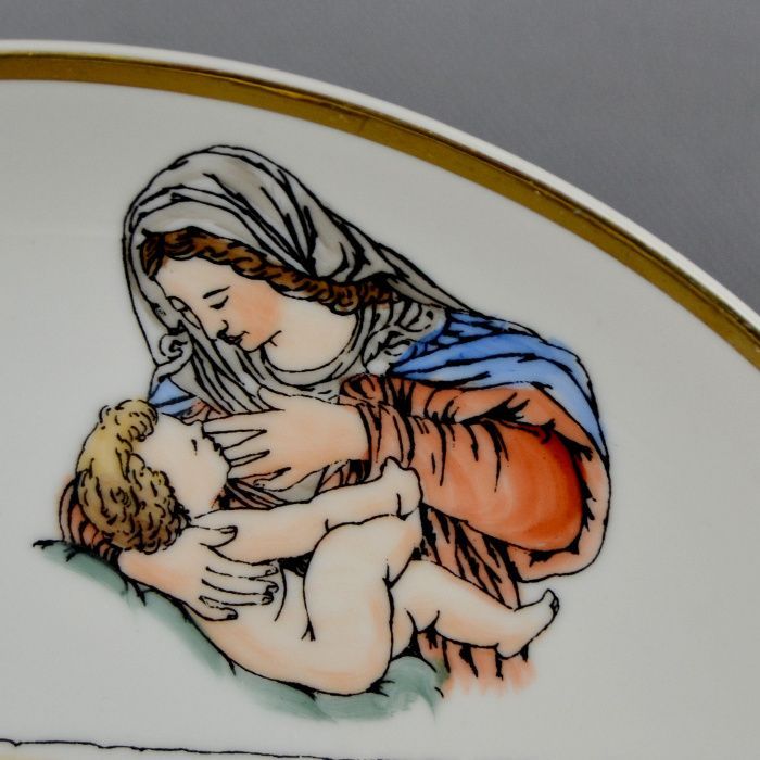 Prato em porcelana Artibus dedicado à MÃE