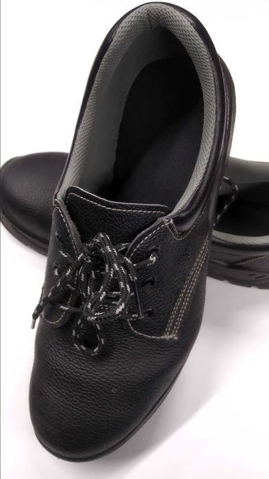 Sapatos de biqueira de aço