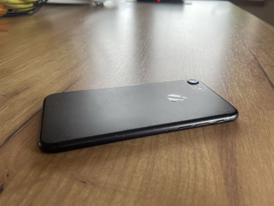 Iphone 7 32gb czarny apple