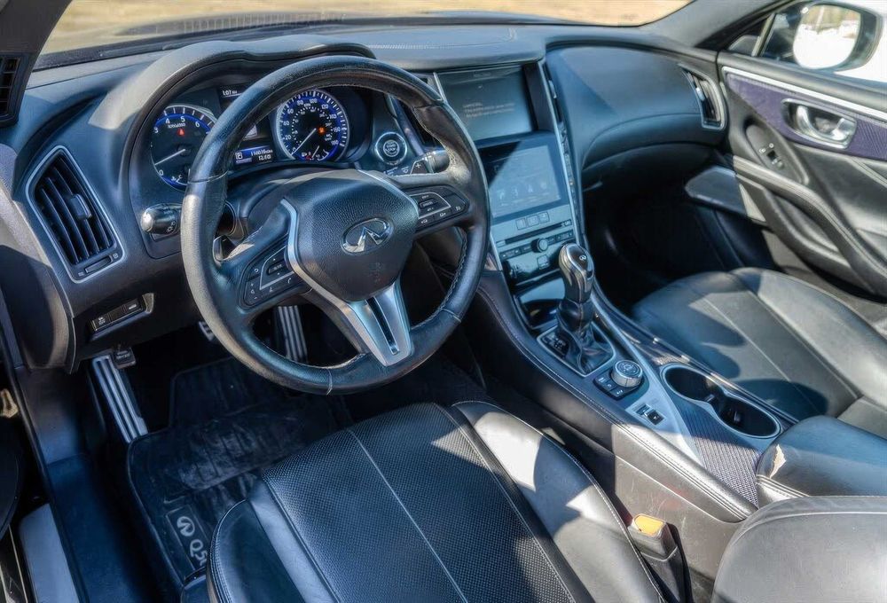 INFINITI Q60 Sport Coupe      2018