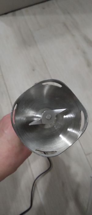 Продам блендер новий