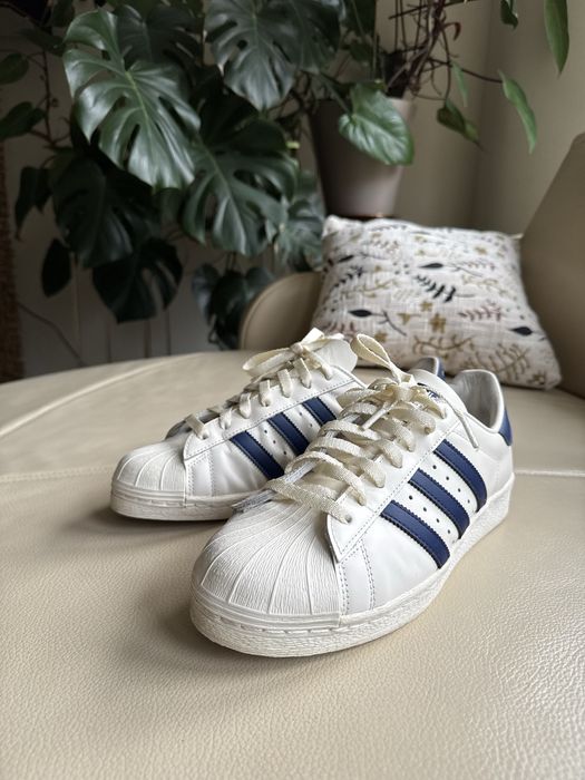 Buty Adidas Superstar 82 ,,Cloud White / Dark Blue
