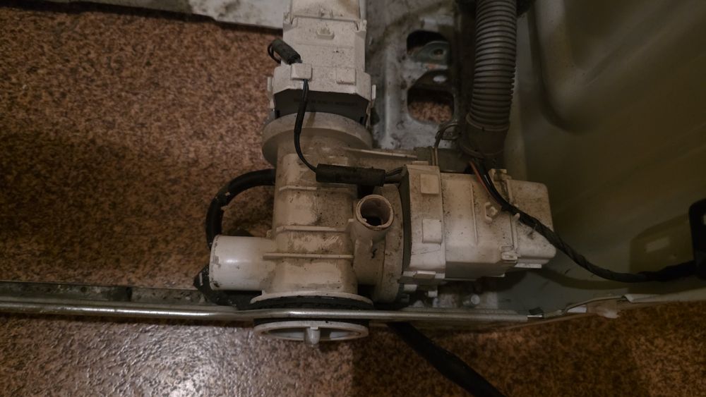 WF70F5E3W2W silnik  programator  elektryka front amortyzator części