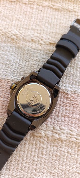Seiko kinetic diver SKA427P2