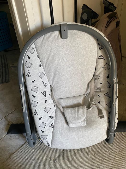 Espreguiçadeira para bebés