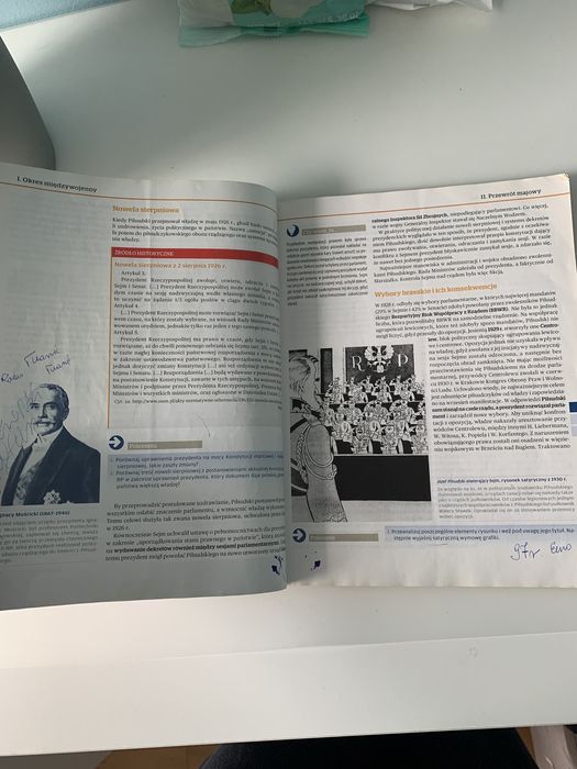 ciekawi swiata podrecznik do historii operon