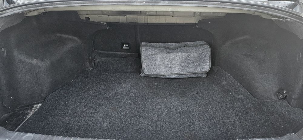 Hyundai Sonata NF 2008 2.0 дизель механіка