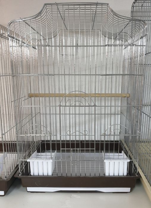 Gaiolas novas em loja
