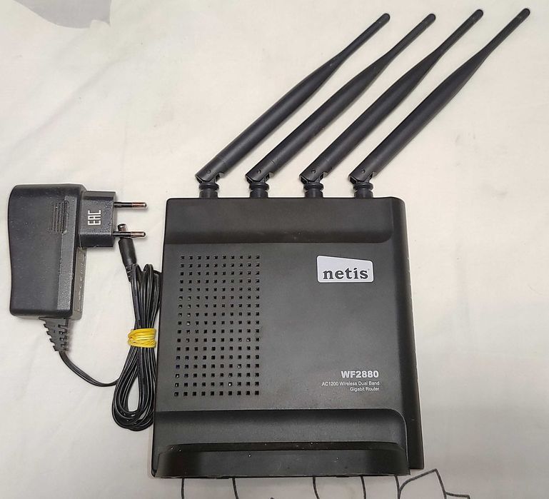 Маршрутизатор Netis WF2880