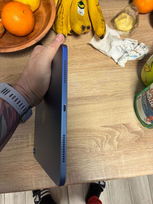 iPad 10 gen 64 GB,stan bdb,komplet.