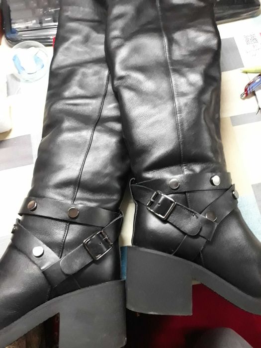 Женская осенняя и летняя обувь