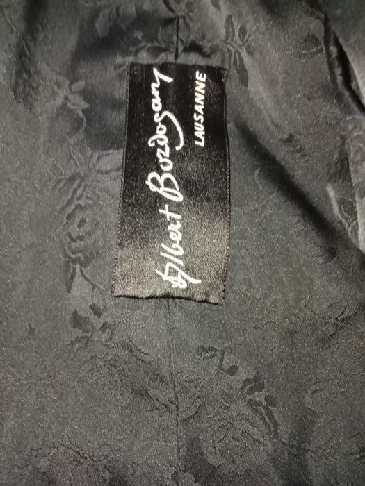 Casaco de astkhan comprido, com forro de seda .