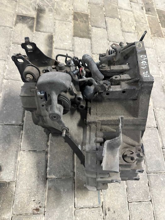 Toyota Corolla E12 Skrzynia Biegów Manualna 1.4 D4D 5 biegów 01-07